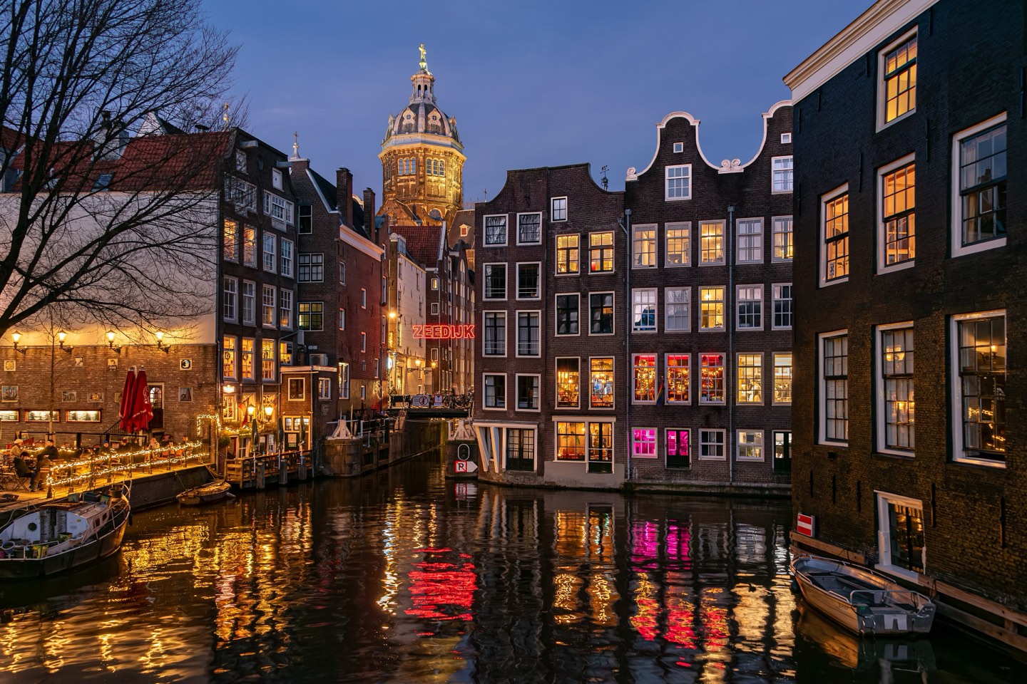 Rembrandtov Amsterdam — trinajst postaj, ki jih pripoveduje slikar sam